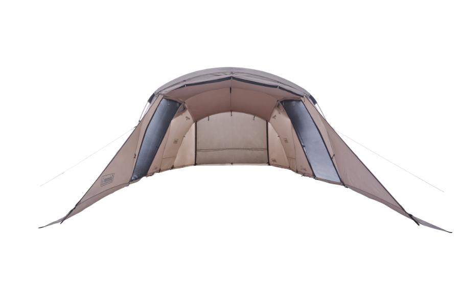 ワイドなリビングスペース