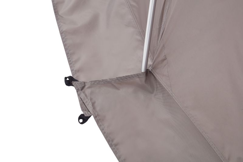 雨風を凌ぐフルスカート