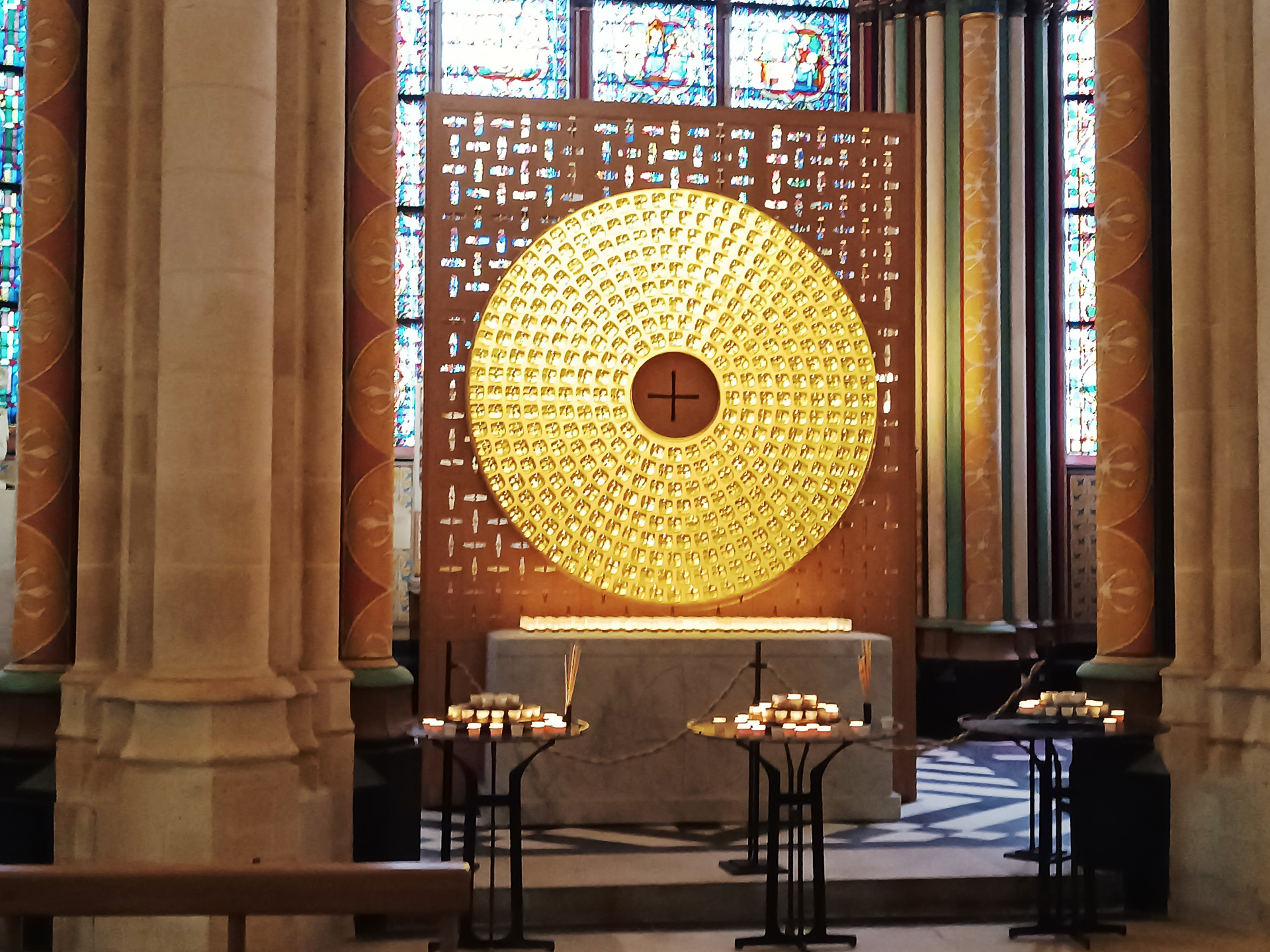 ピカピカになったノートルダム大聖堂