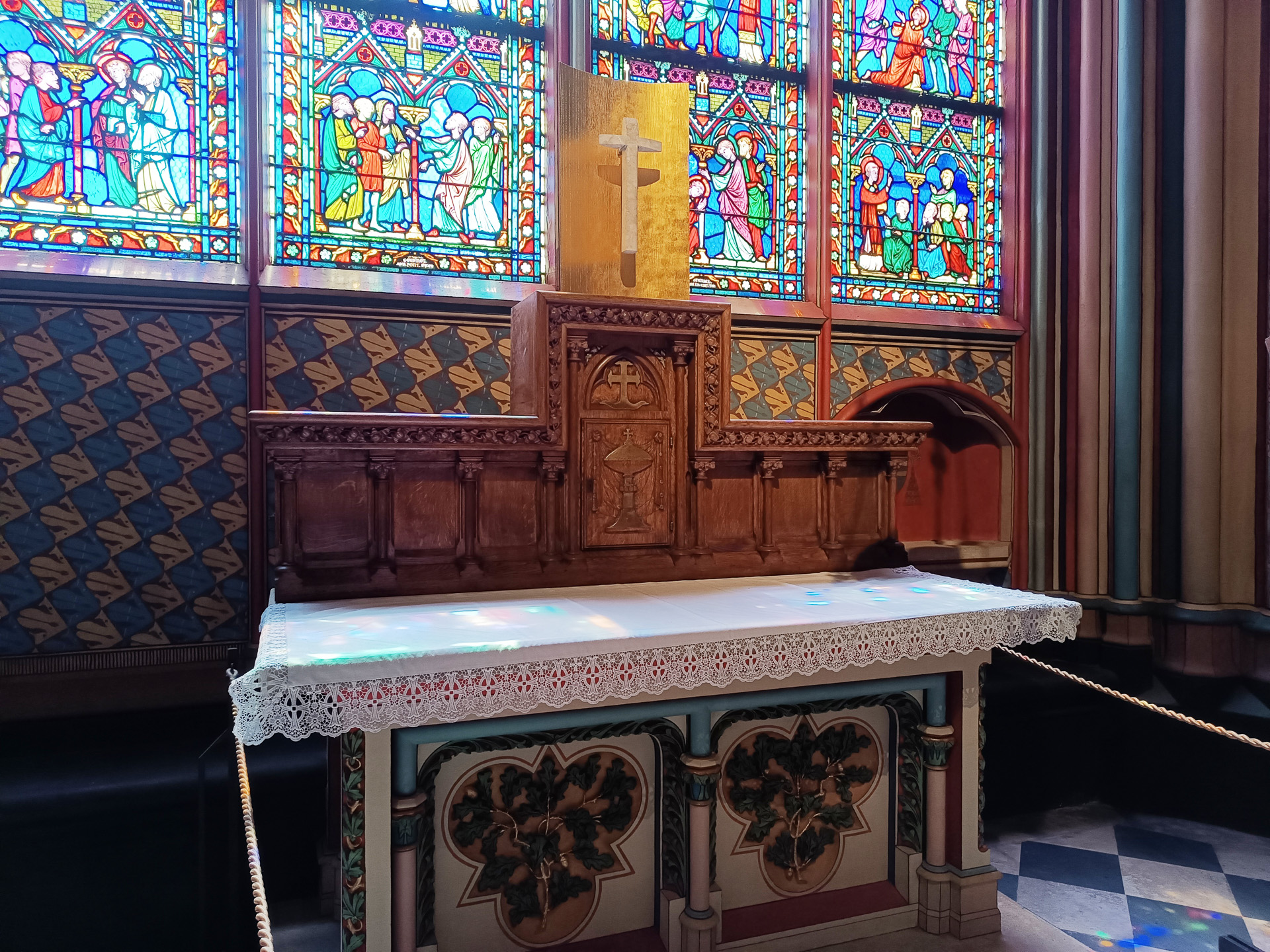 ピカピカになったノートルダム大聖堂