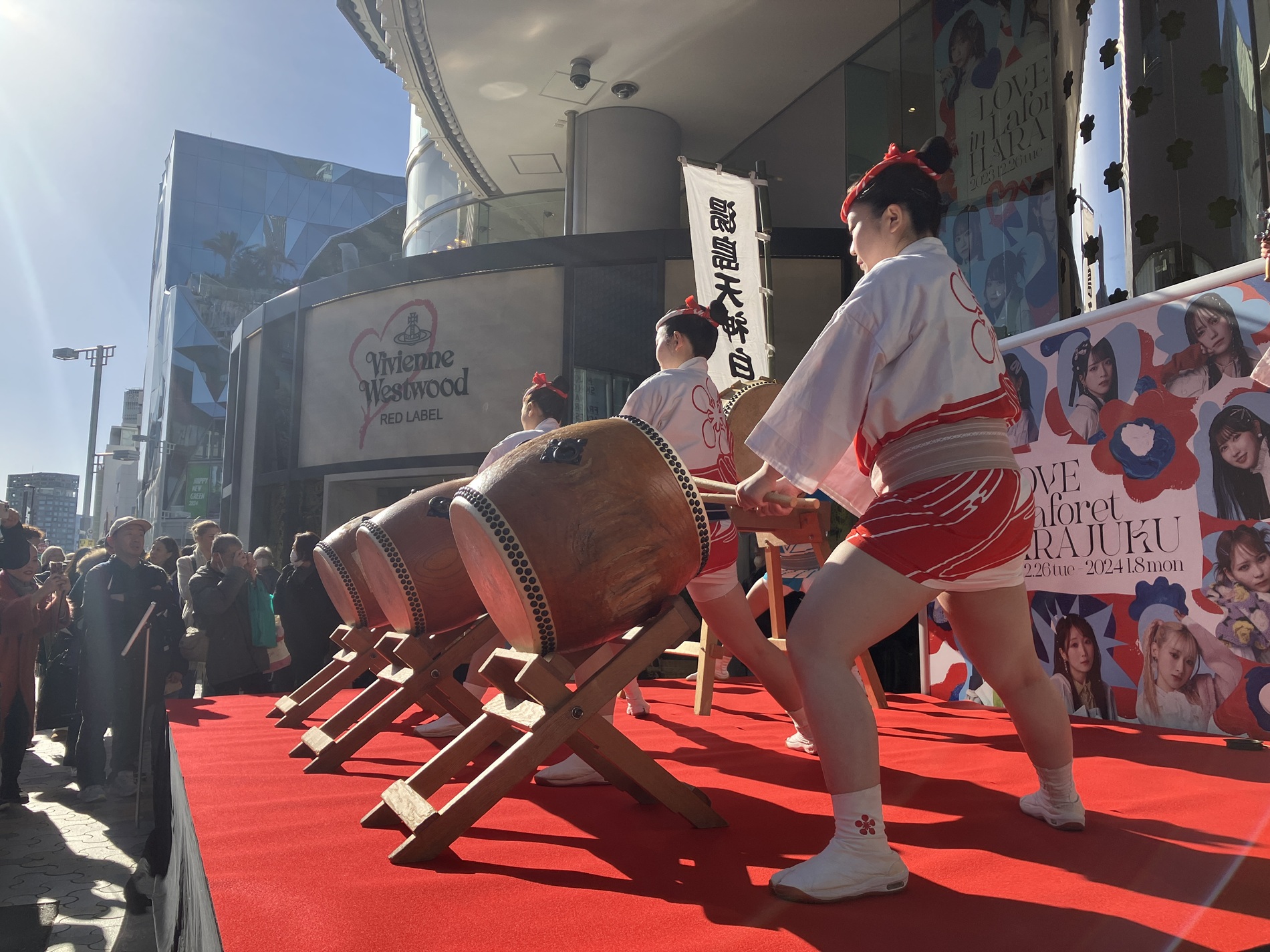 湯島天神白梅太鼓の演舞