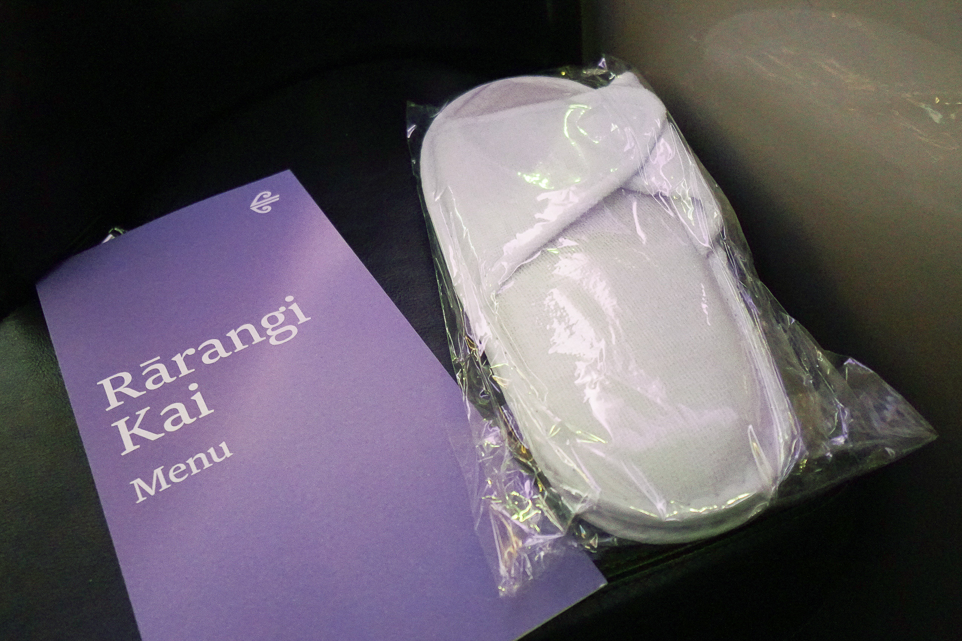 使い捨てスリッパもある