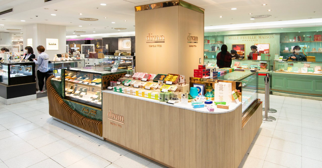 松屋銀座の地下1階に、divanアジア初出店で、日本唯一の常設店舗を置く