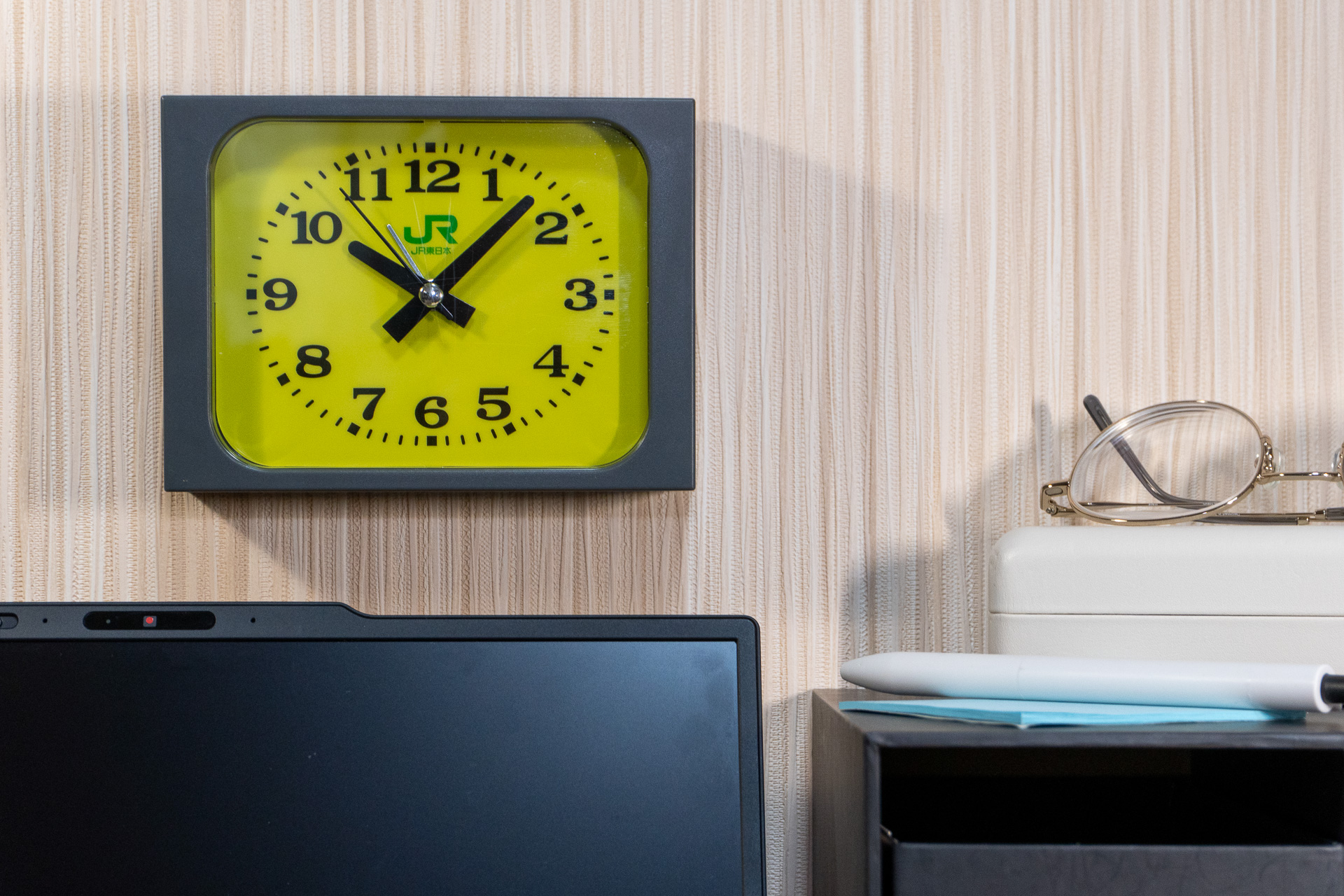 時間が見やすいのでデスク周辺に置くのもお勧め