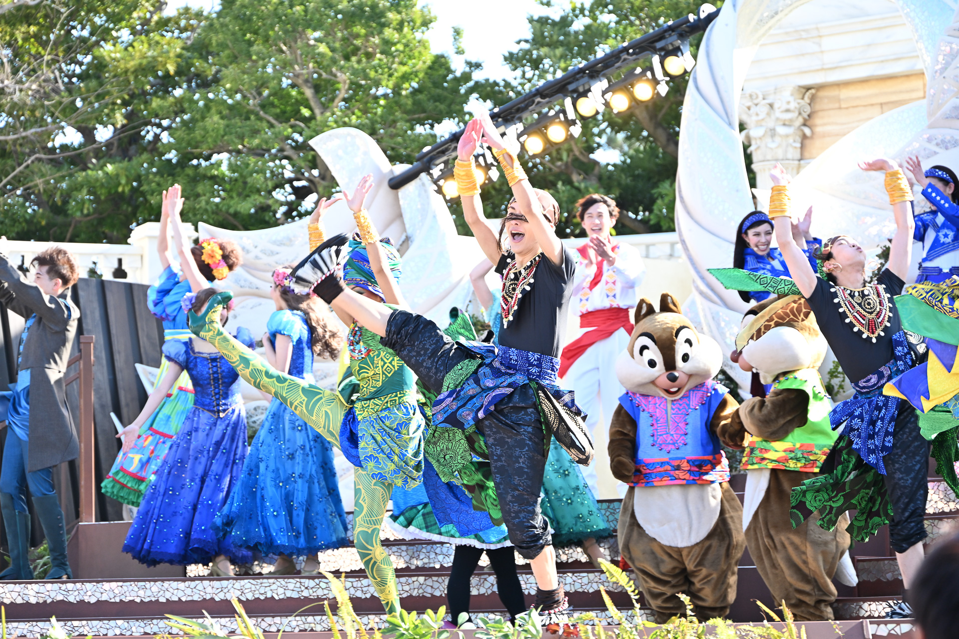 フィナーレに向けて、熱を増すステージ