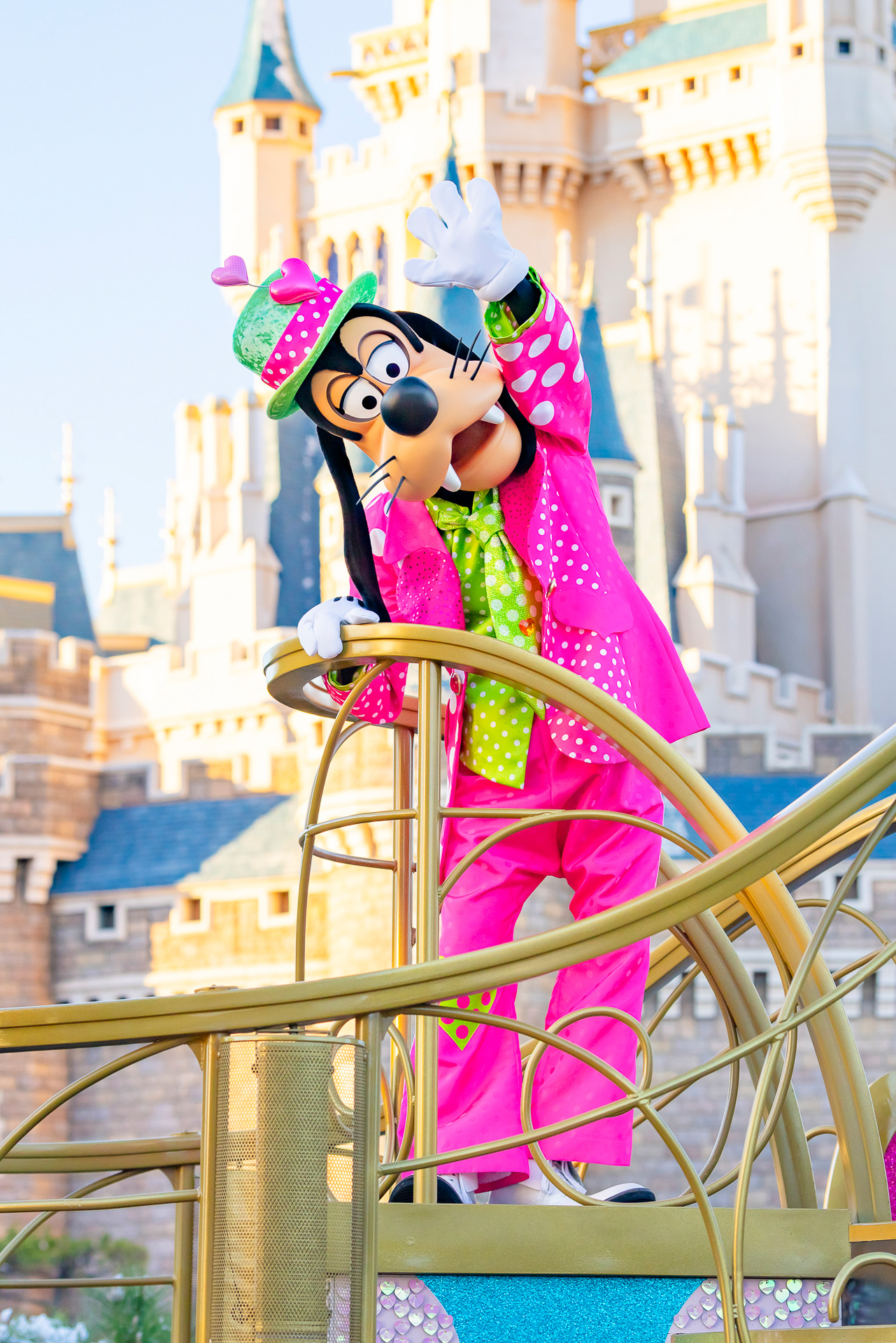 グーフィーも長身を活かしたコーデがクール