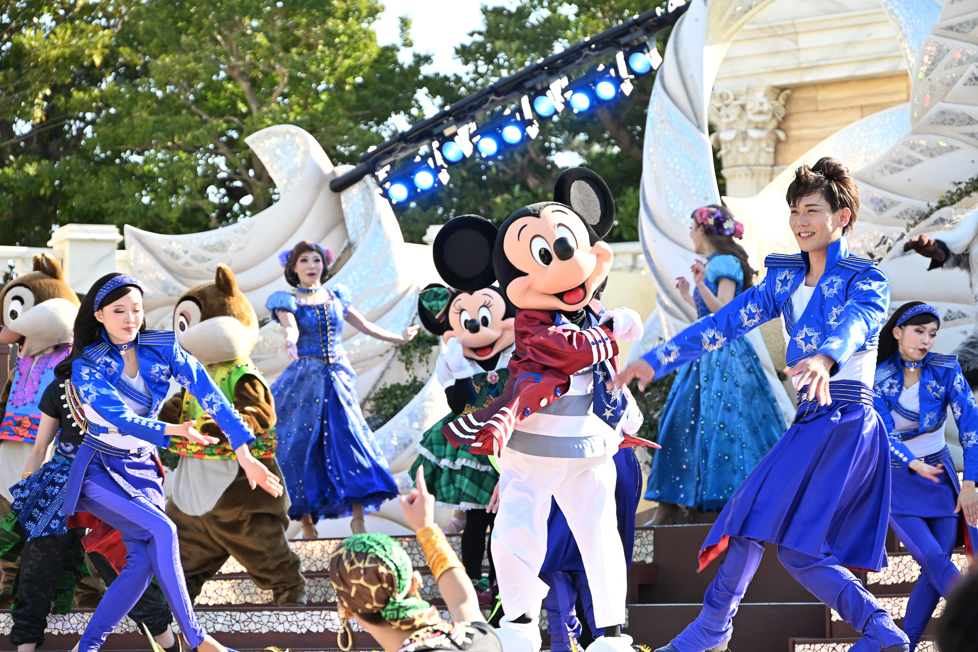 約12年ぶりに開催のステージショー「ダンス・ザ・グローブ！」は必見