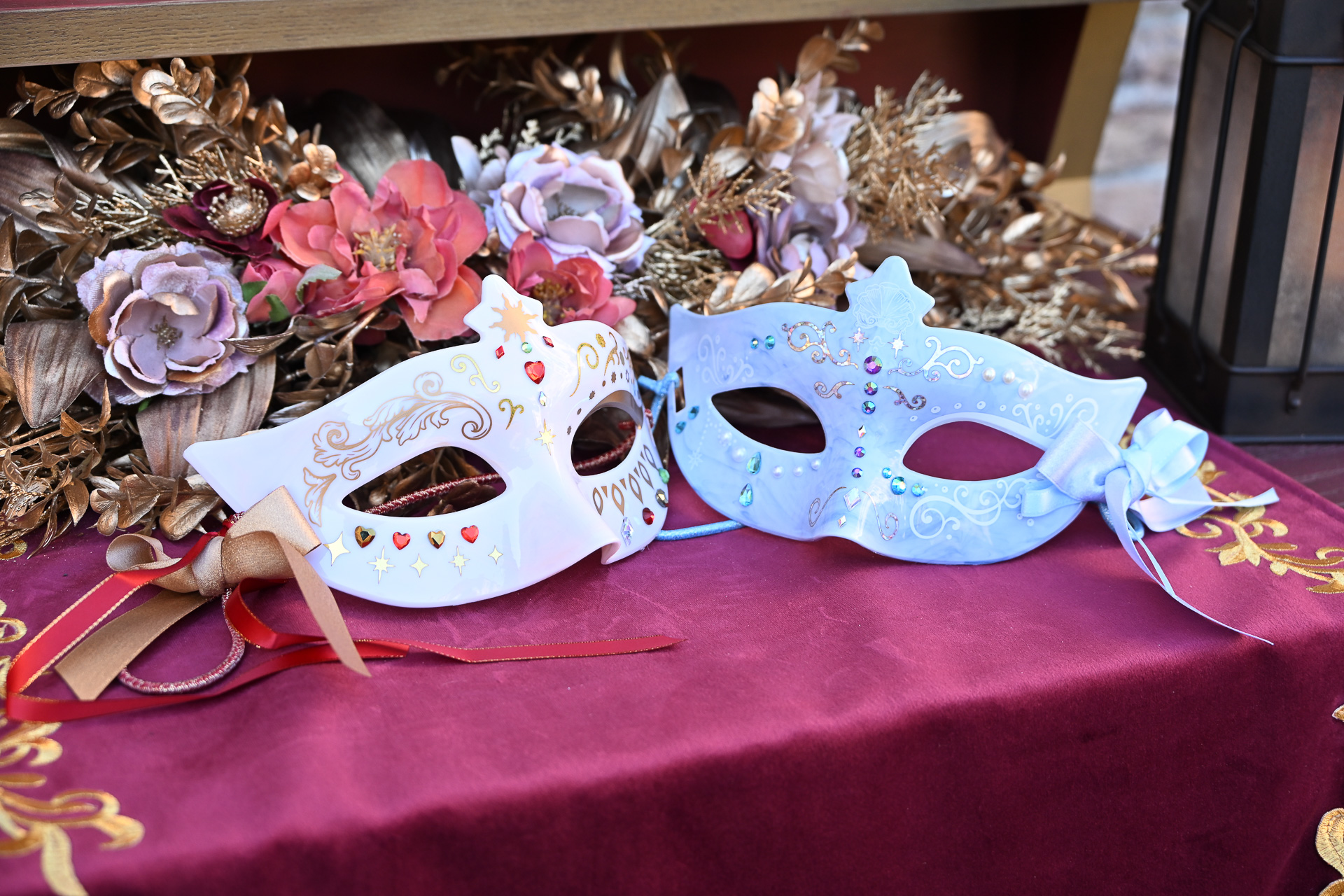 グッズやメニューは動画鑑賞すると「あのときの！」と気づきも楽しめる