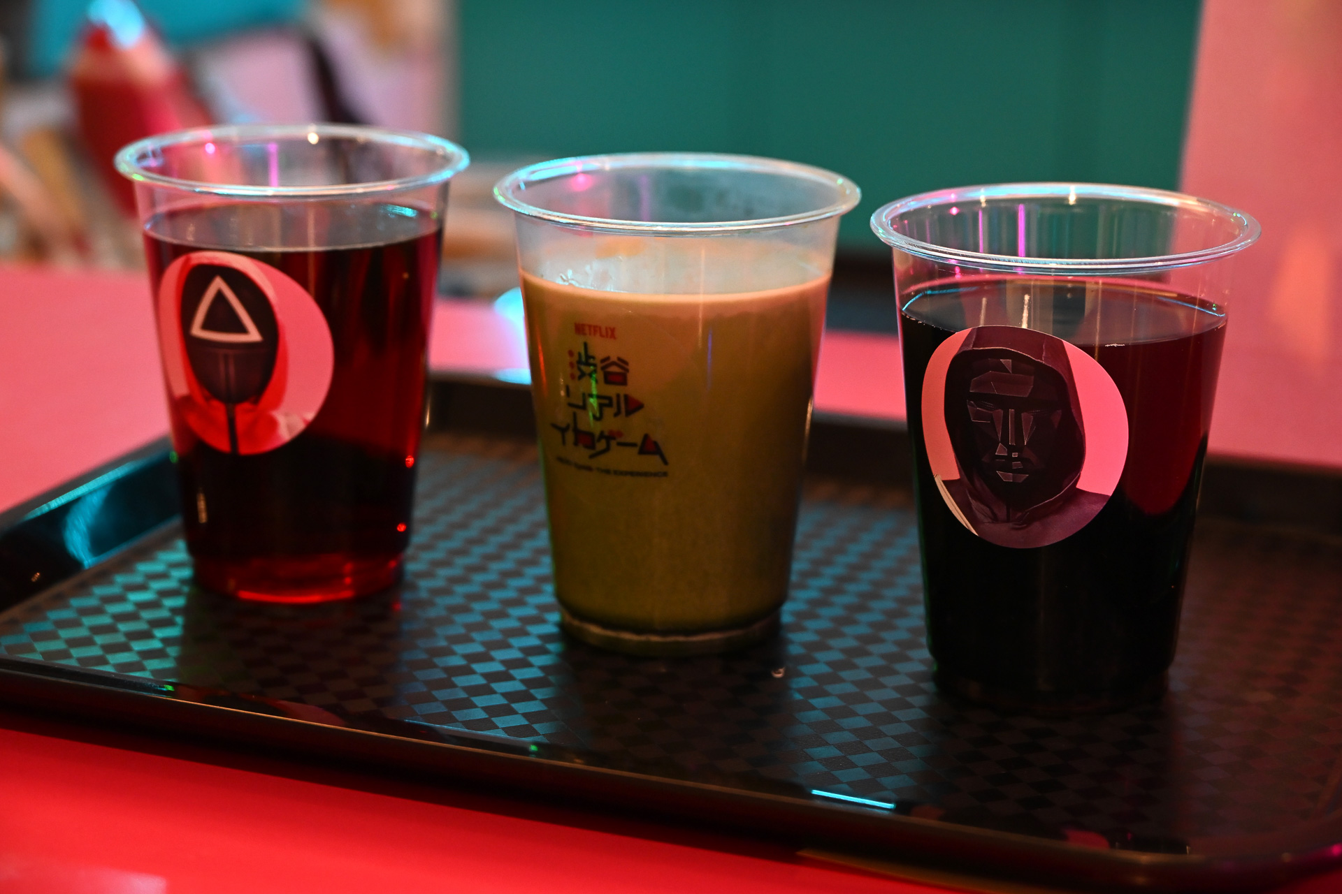 「フロントマンコーヒー」（500円）や「ソルジャー レッドソーダ」（800円）なども