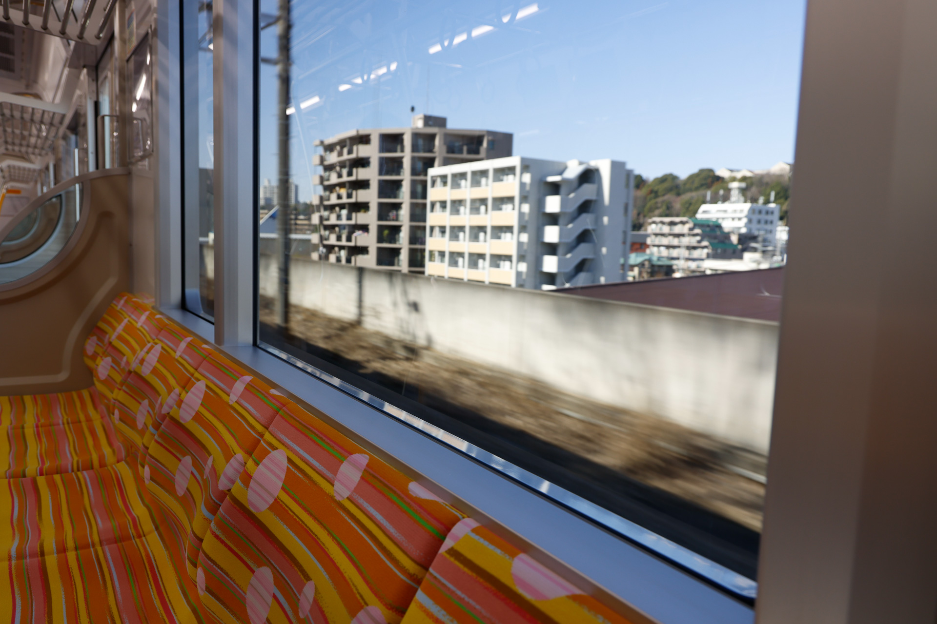 通常部の窓から外を見たときの様子（その1）