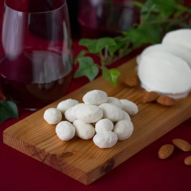 モッツァレラアーモンド 120g（648円）