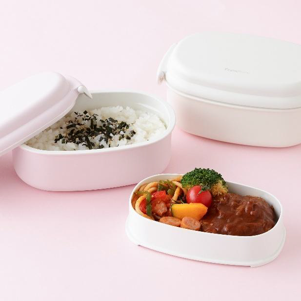 2WAY ロゴ ランチボックス（3色、各2980円）