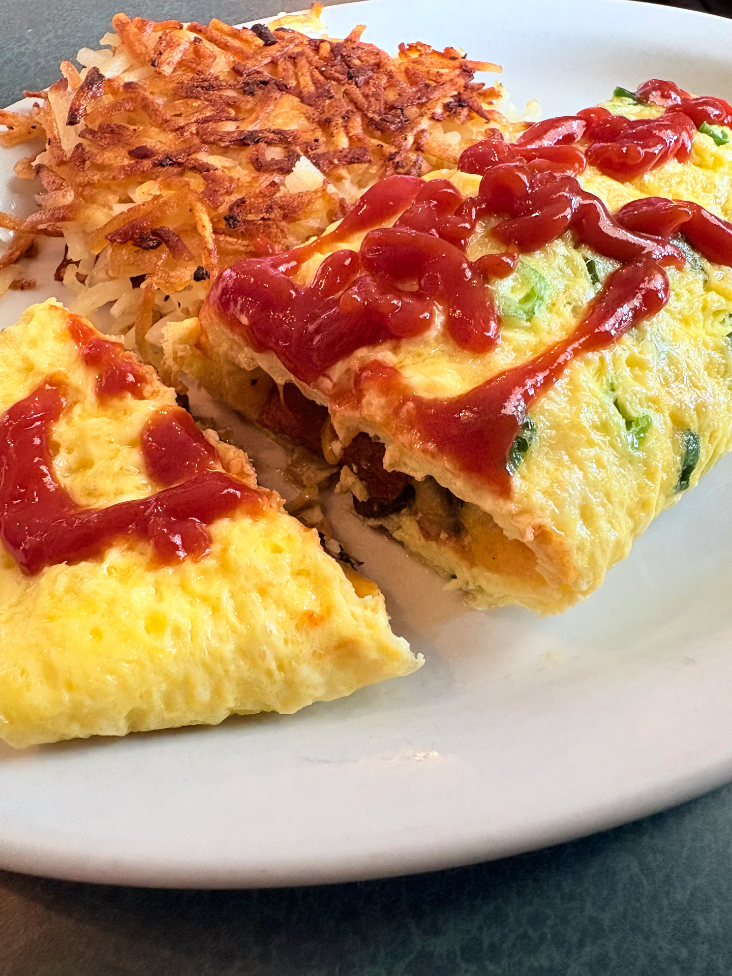 味が凝縮したポルチュギーソーセージ入り