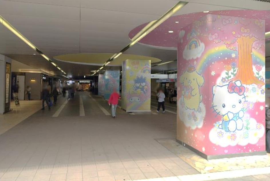 新しい装飾のイメージ。新たにバッドばつ丸やポチャッコの姿も