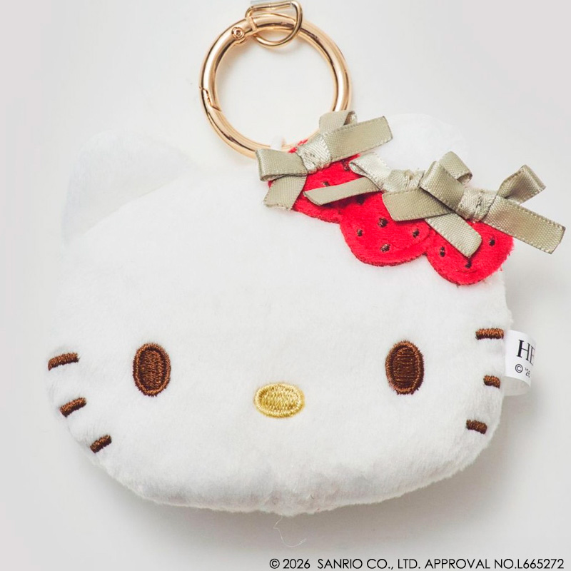 宝島社から「Maison de FLEUR × HELLO KITTY いちごぬいぐるみチャームBOOK」登場