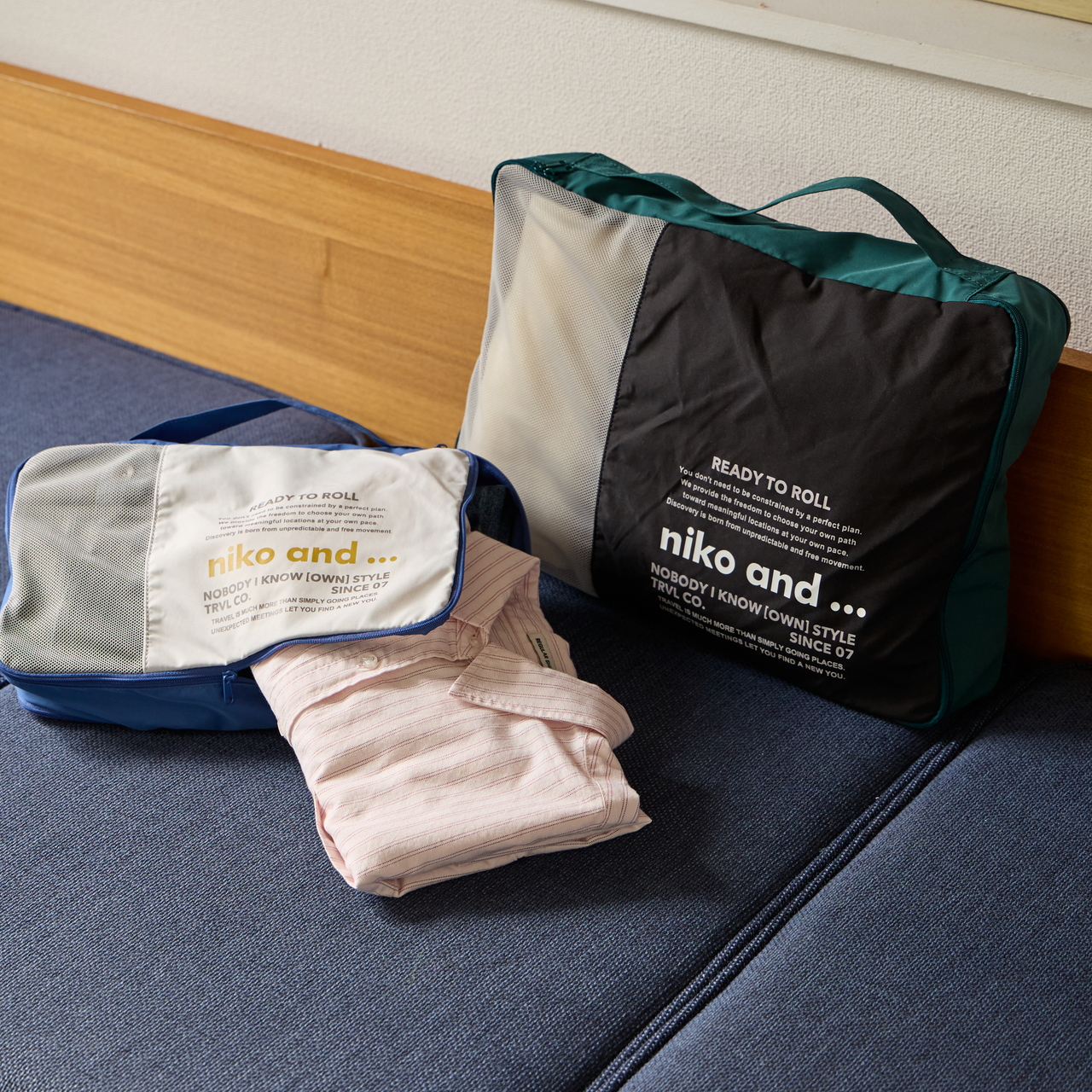 ニコロゴオーガナイザーS/M（1650円/1980円）