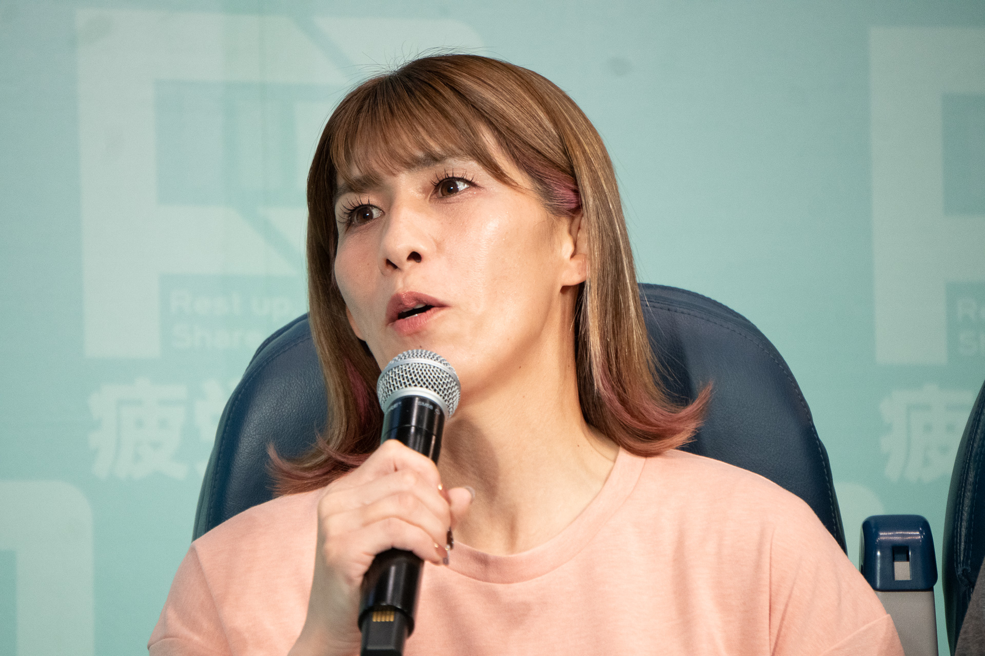 はじめてメディヒールを着用したときは「着た瞬間の肌触りと軽さに驚いた。着ている感じがしないくらいだった」という吉田沙保里