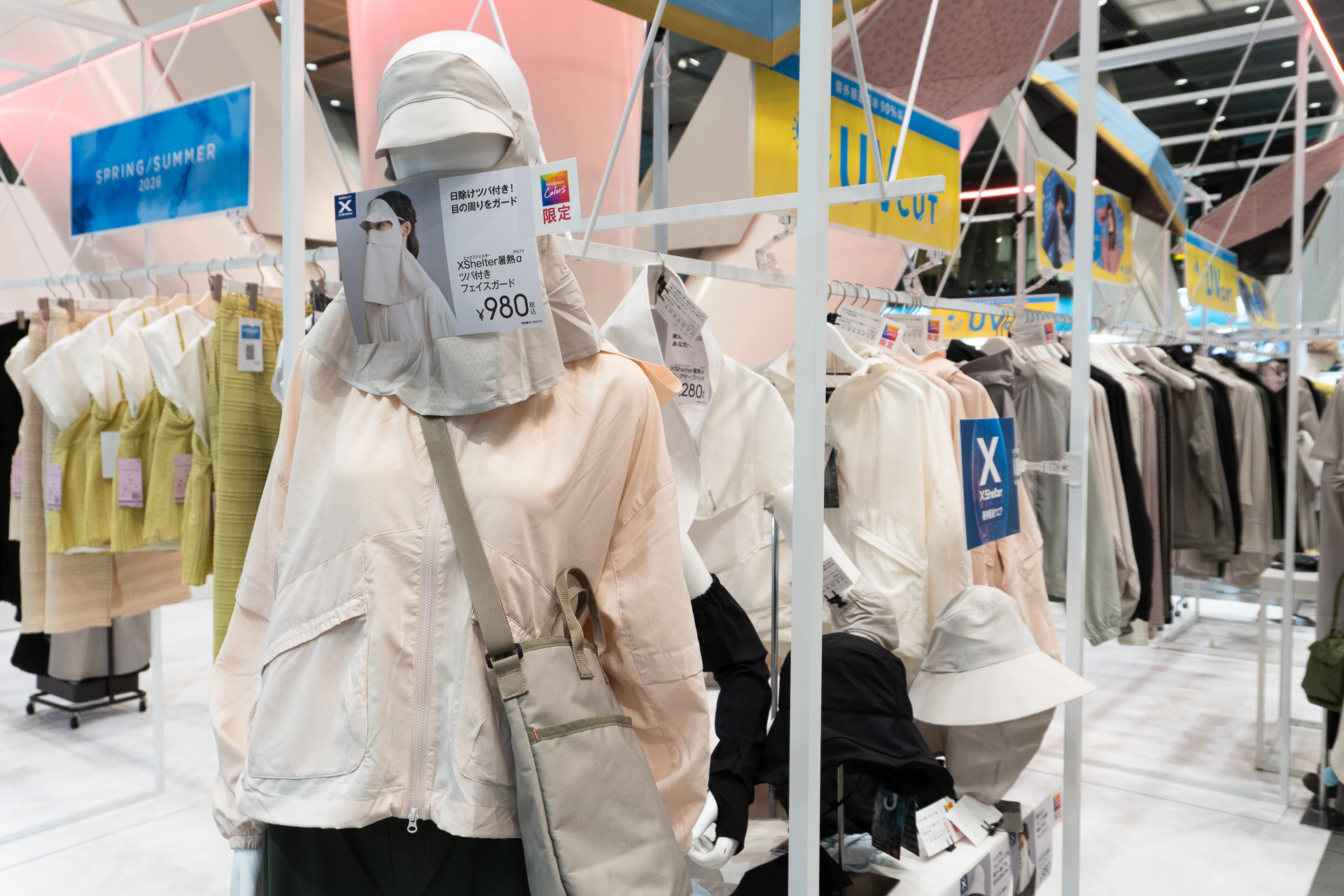 春夏のXShelterに初めてレディース専用アイテムが登場。フーディなど、これまでの男女兼用では“メンズライクすぎた”という人にお勧め