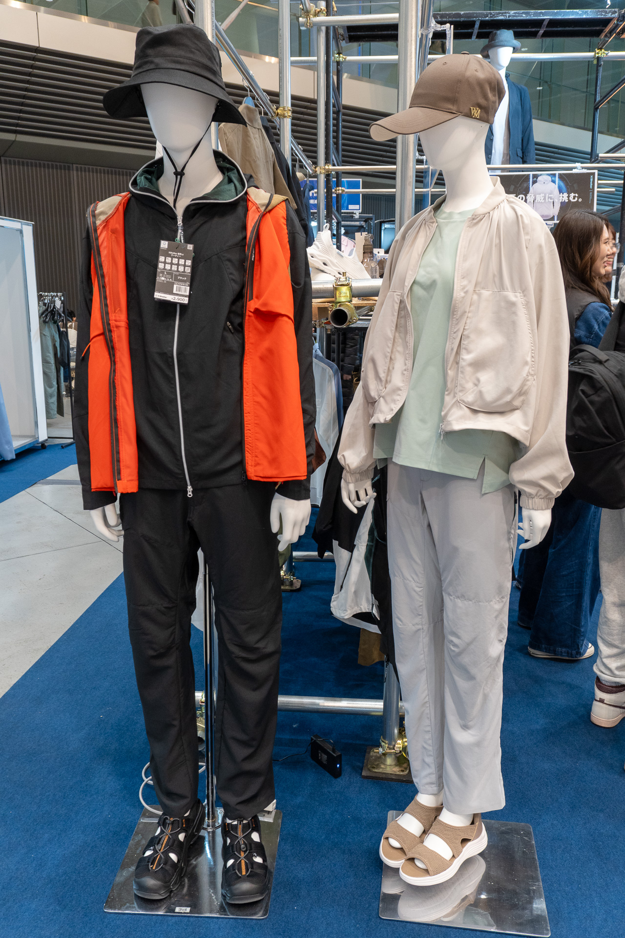 春夏のXShelterに初めてレディース専用アイテムが登場。フーディなど、これまでの男女兼用では“メンズライクすぎた”という人にお勧め
