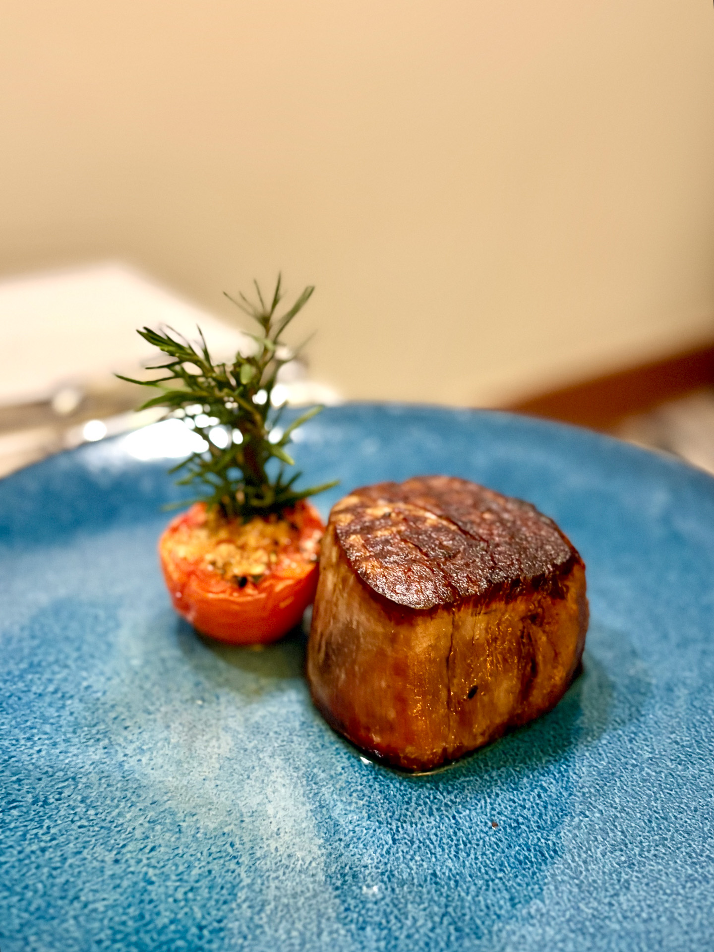 フィレ肉を使用した軟らかなアンガス牛 センターカット テンダーロインステーキ（69ドル）