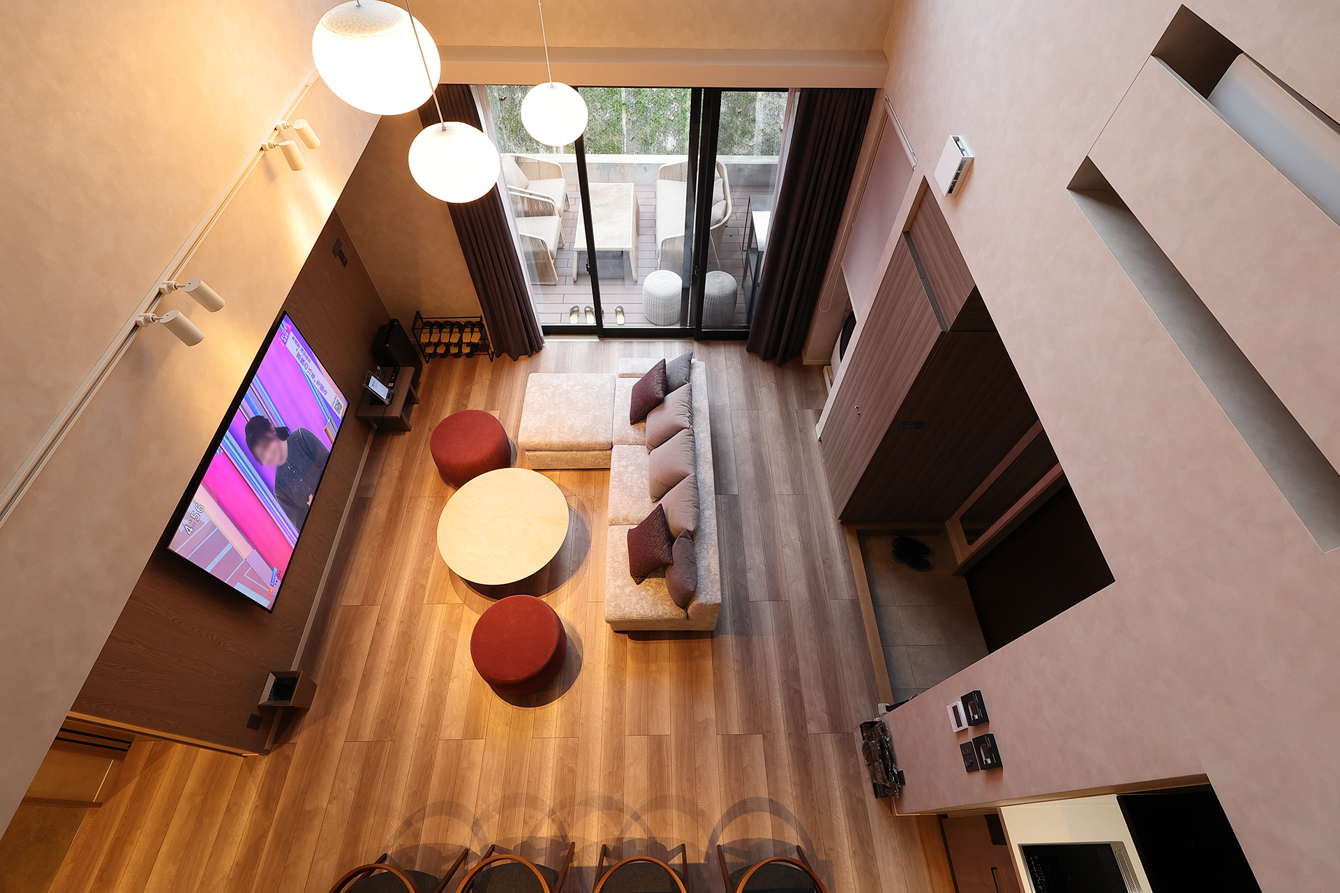 【Bタイプ】2階の和室から望むリビング