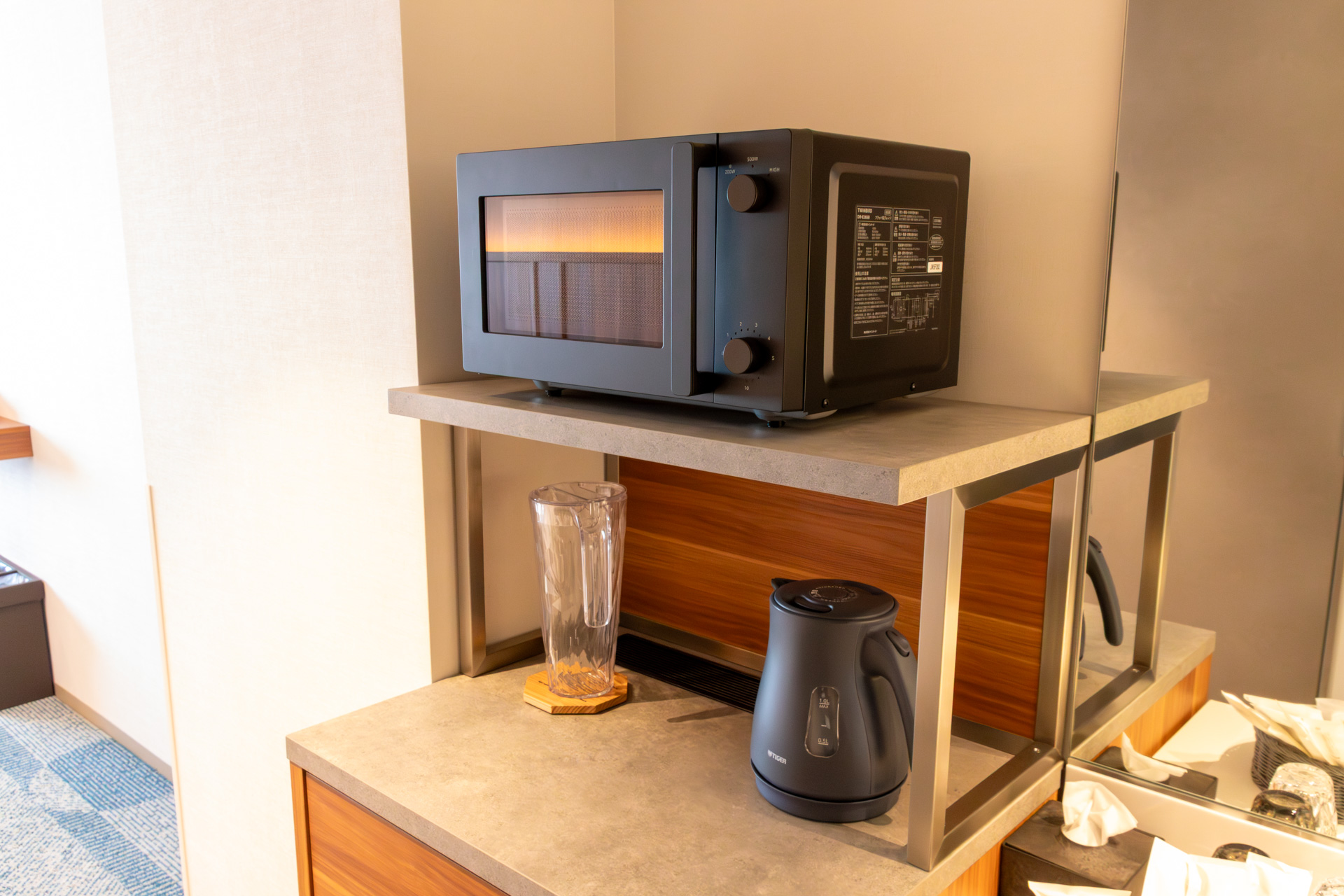 すべての客室に電子レンジを用意