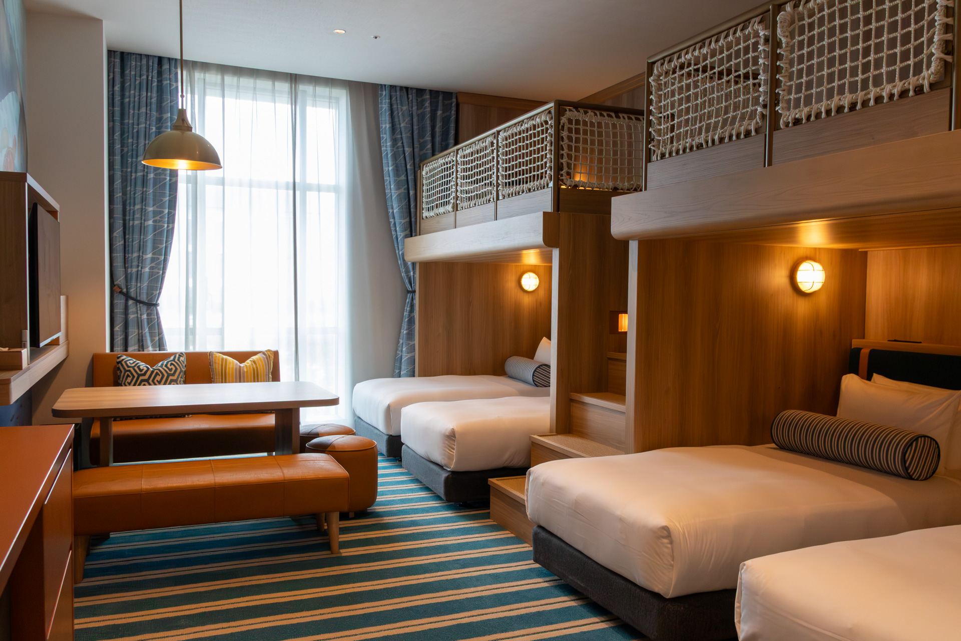 「オーシャン ファミリー デラックス」