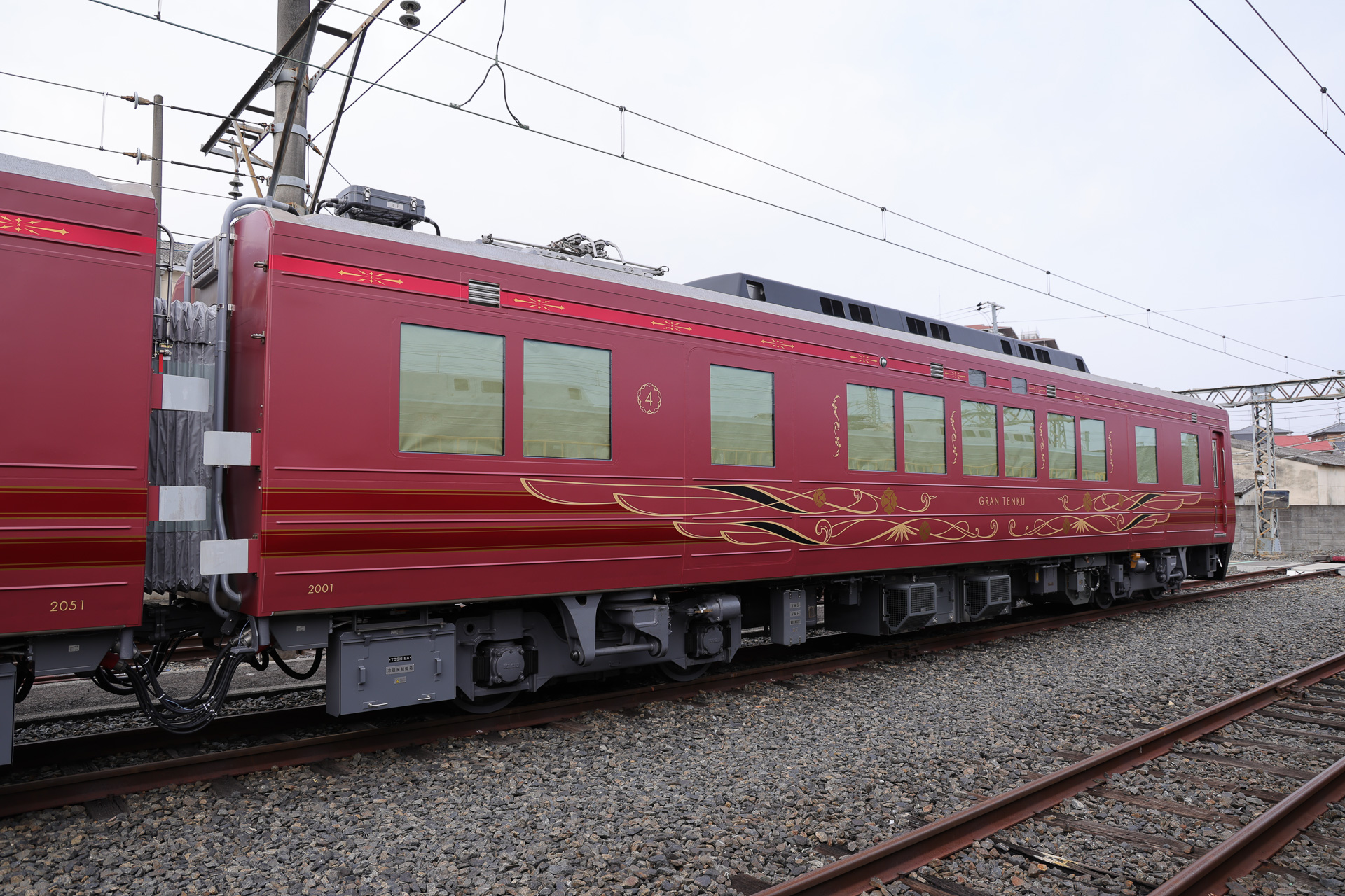 4号車（なんば方向）外観