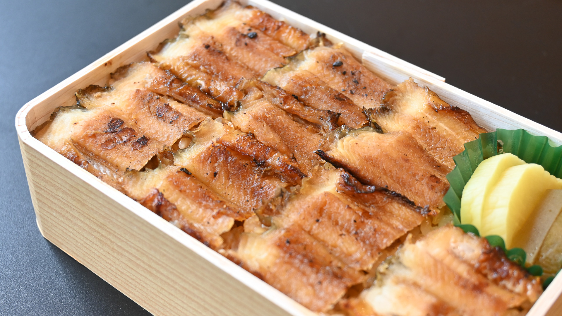 うえの「あなごめし」