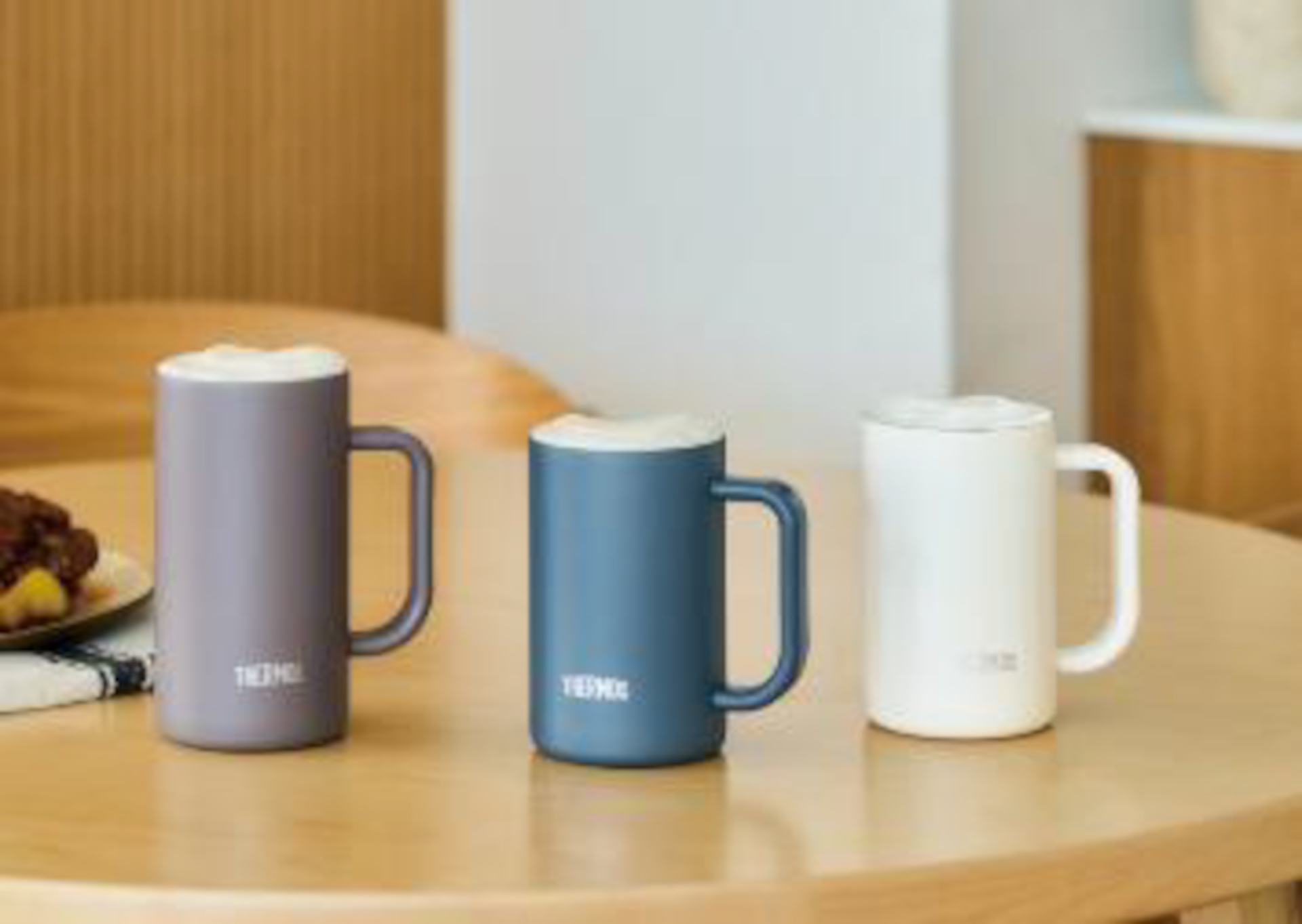 サーモスから新色マットカラーの「真空断熱ジョッキ」発売