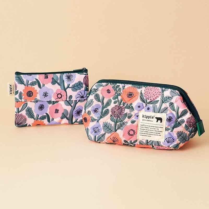 宝島社「リンネル」5月号増刊は、北欧の花柄がかわいいポーチ2点セット