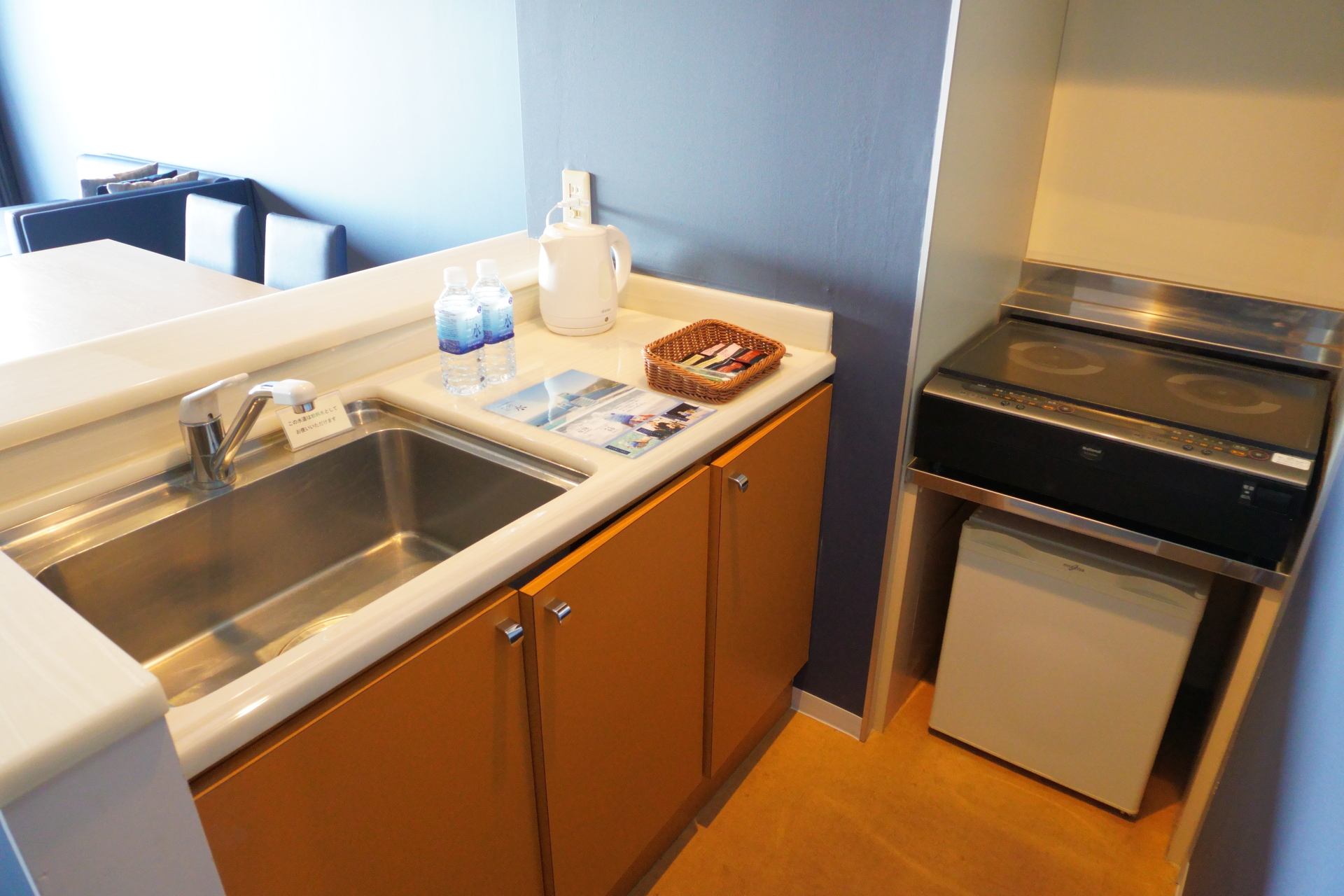 本館7階 コーナーツイン洋室はダイニングキッチンあり