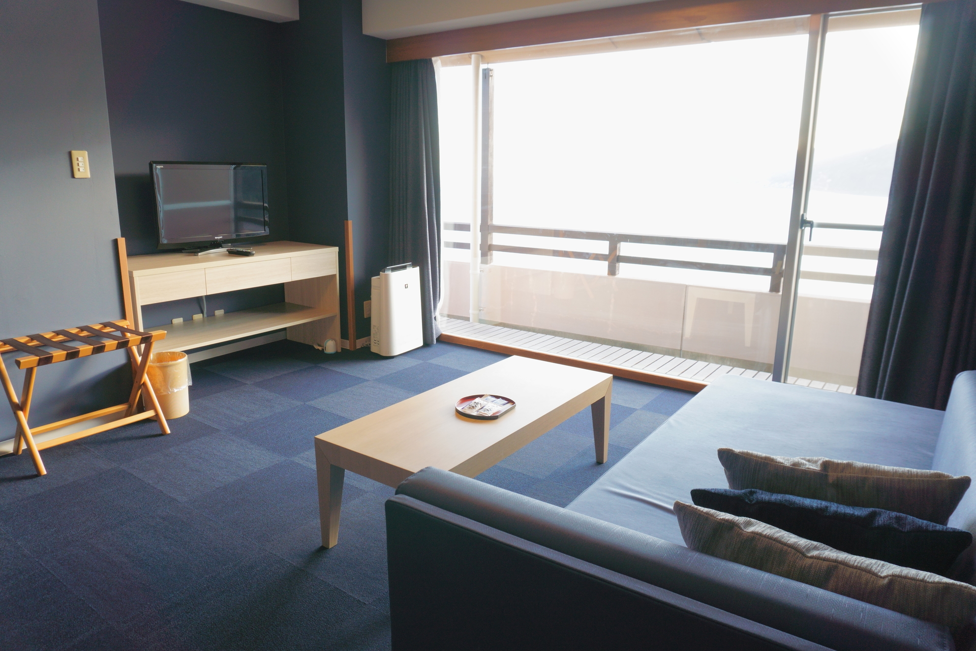 本館7階 コーナーツイン洋室はダイニングキッチンあり