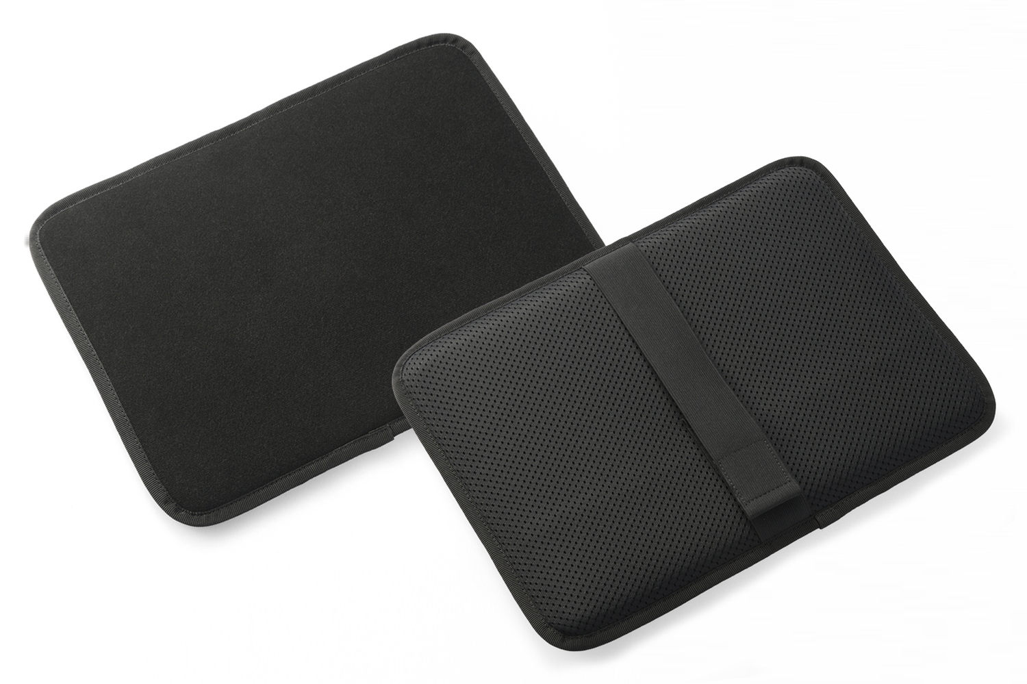 バッグハンギングシステムに取り付けて使えるクッションマット