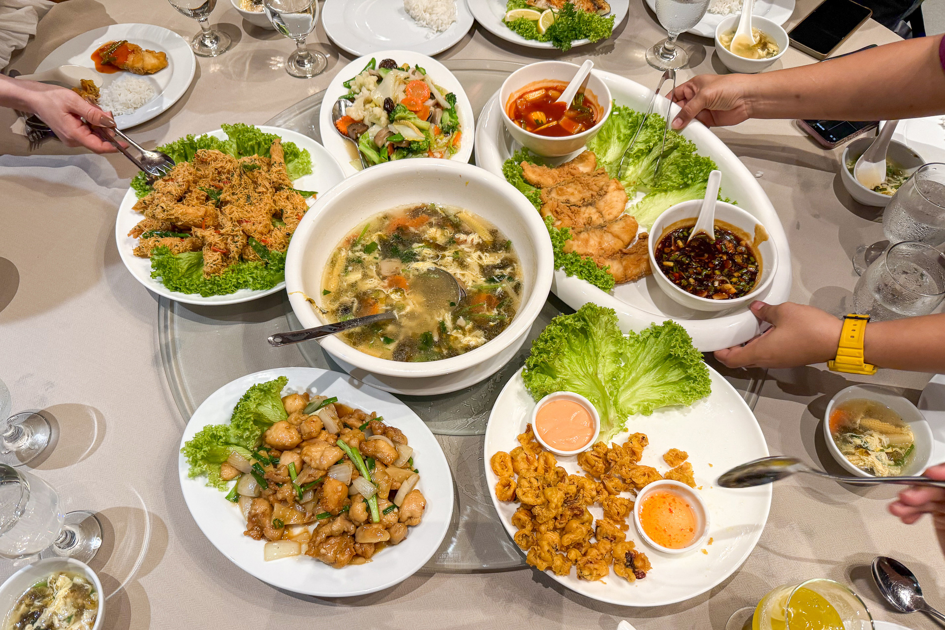 個人的にマレーシアの味付けはどれも好み。ごはんに合うので食べ過ぎてしまいました