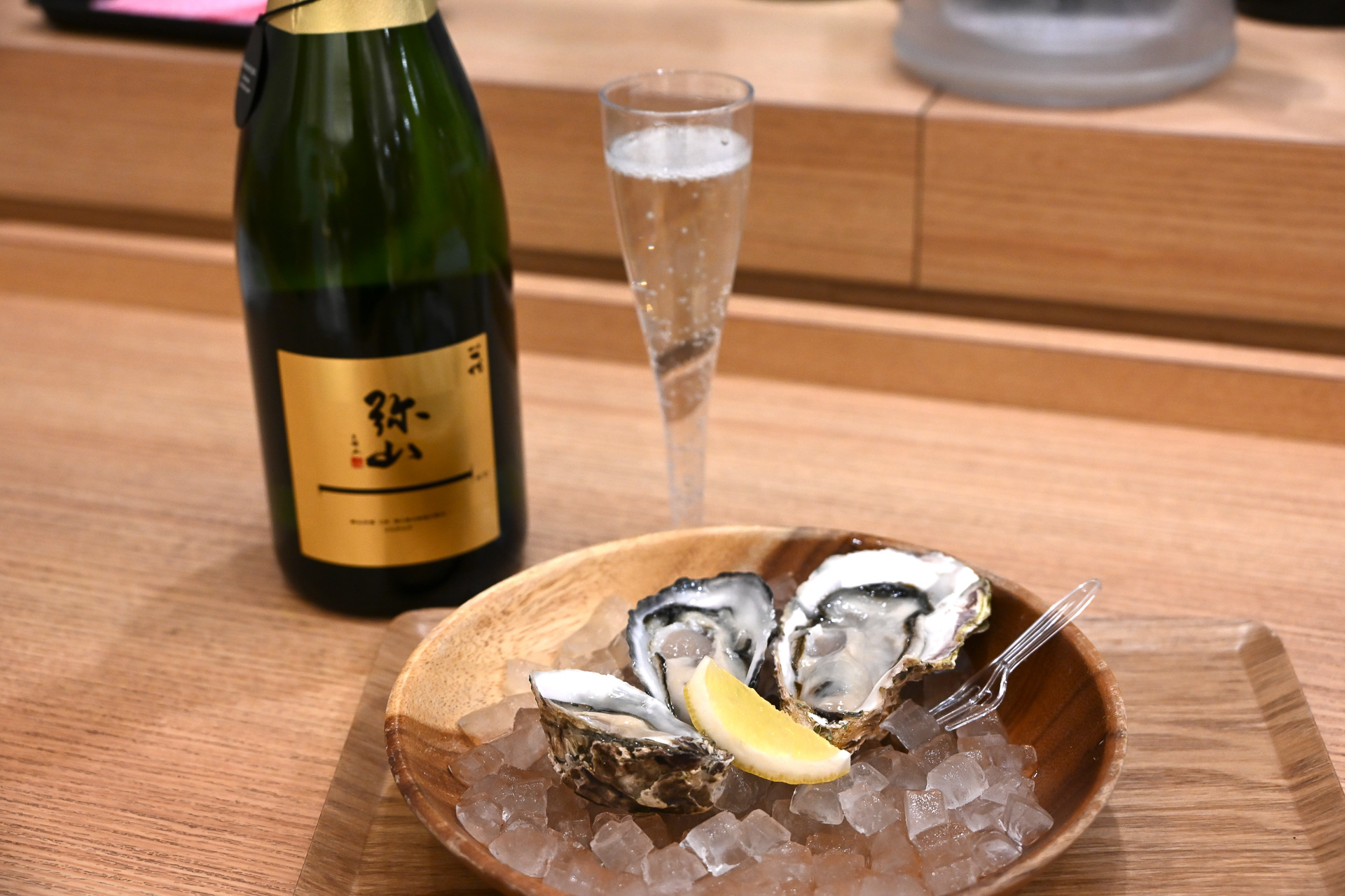 ひろしまブランドショップ TAUの「OK!! 広島 かき祭り」第2弾に期間限定オイスターバーが登場