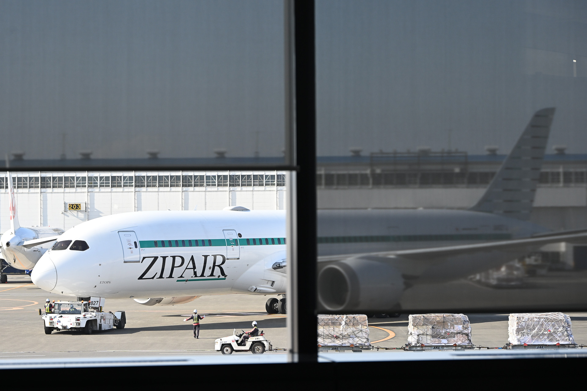 初便はほぼ定刻どおりに出発。オーランドへの直行便はまさに快挙！　格段に現地へのアクセスがスムーズになる