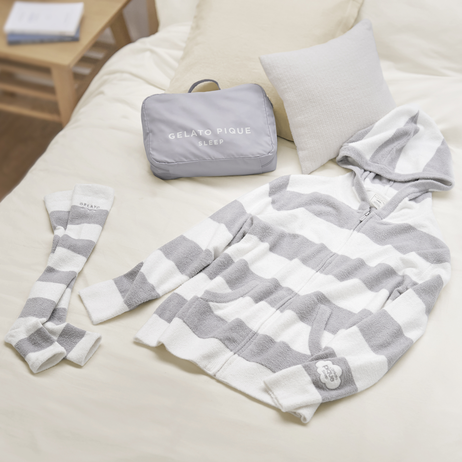 JAL別注オリジナルウェア3点セットが登場