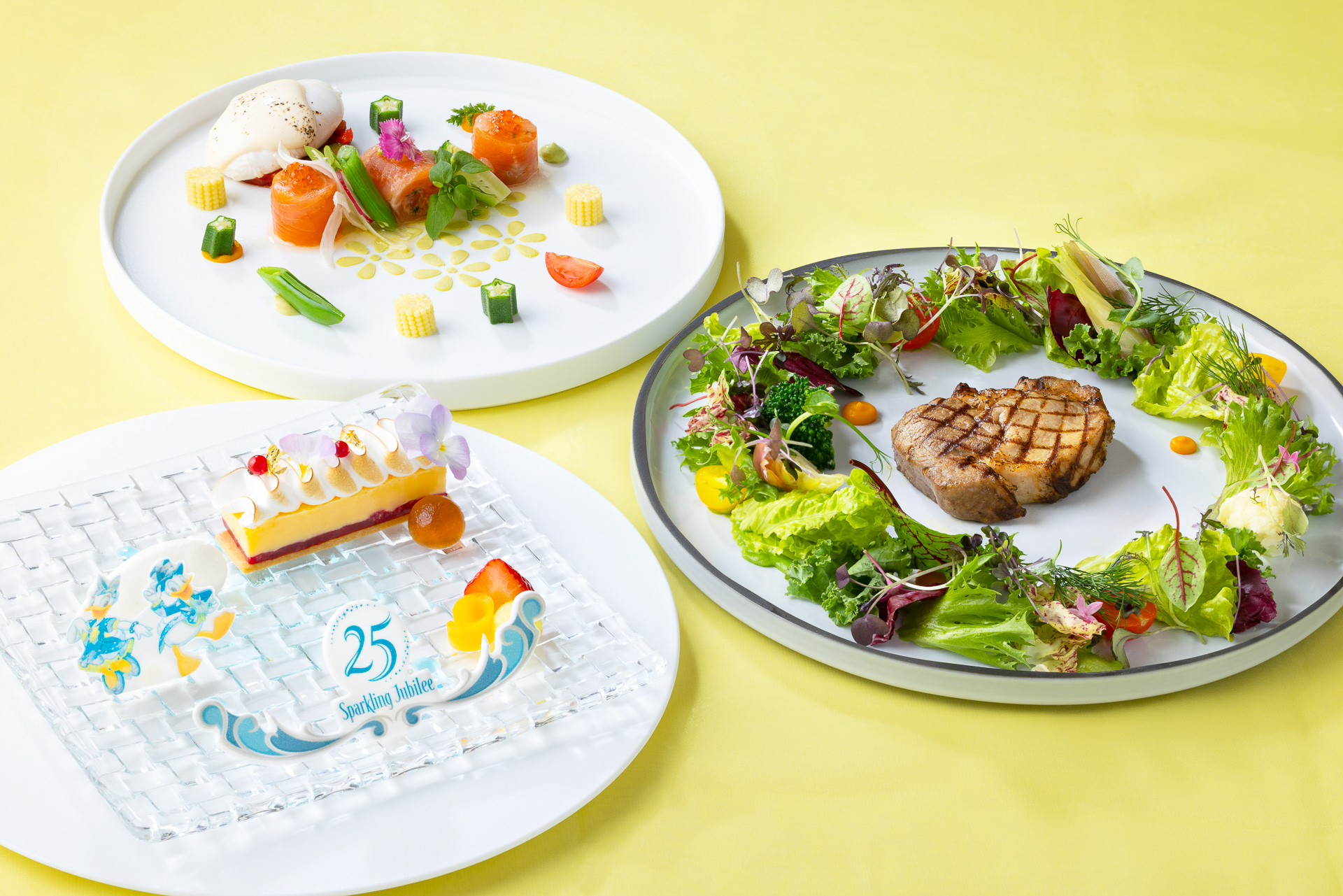 エンパイア・グリル「東京ディズニーシー25周年“スパークリング・ジュビリー”エンパイア・グリル・ランチ」（7200円）