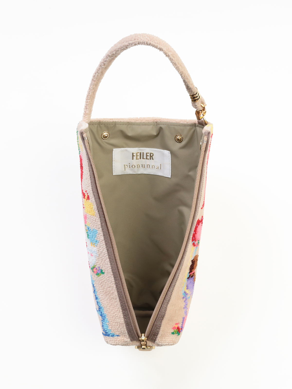 ボトルポーチの表と内側