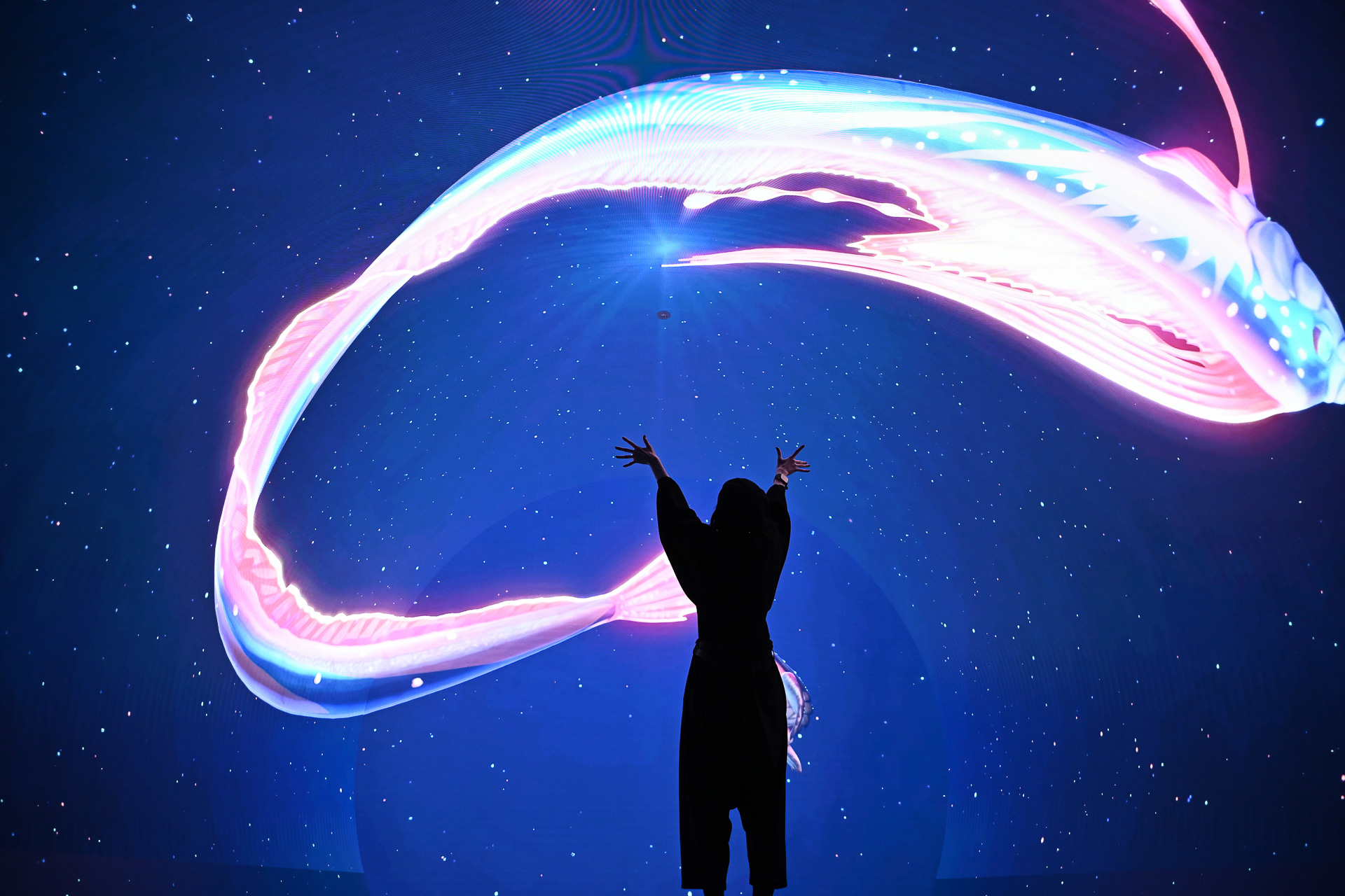 こちらのクジラはオリジナル。キラキラひかる部分がポイント。ぬいぐるみにもなっているそう