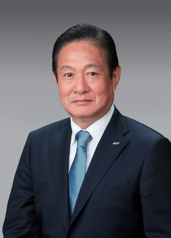 現 代表取締役社長の井上慎一氏