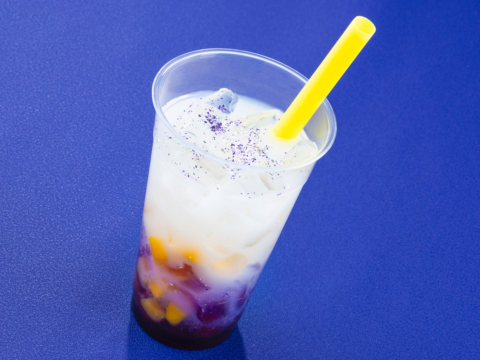 ギャラクティック・ブリーズ バタフライピーシロップ＆乳酸菌飲料、マンゴー（750円）