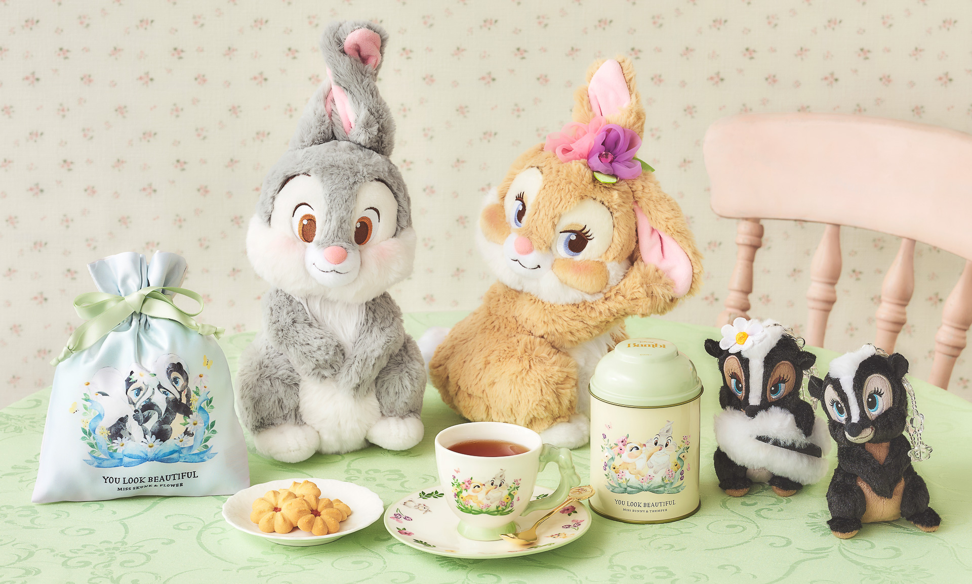 ディズニーストアより新コレクション「DISNEY SPRING ROMANCE」が発売