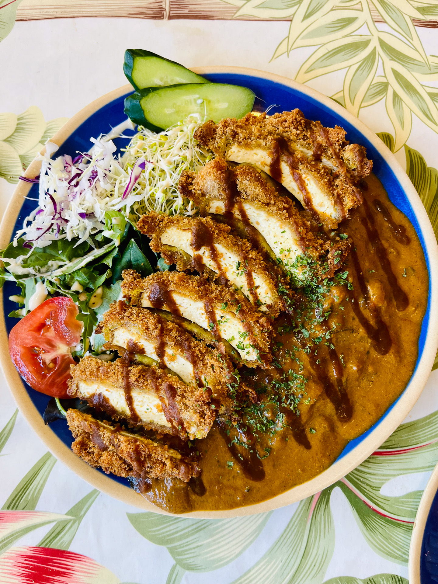 ルーからすべて自家製のカツカレー（19.50ドル）。見た目も食感もカツそのもの