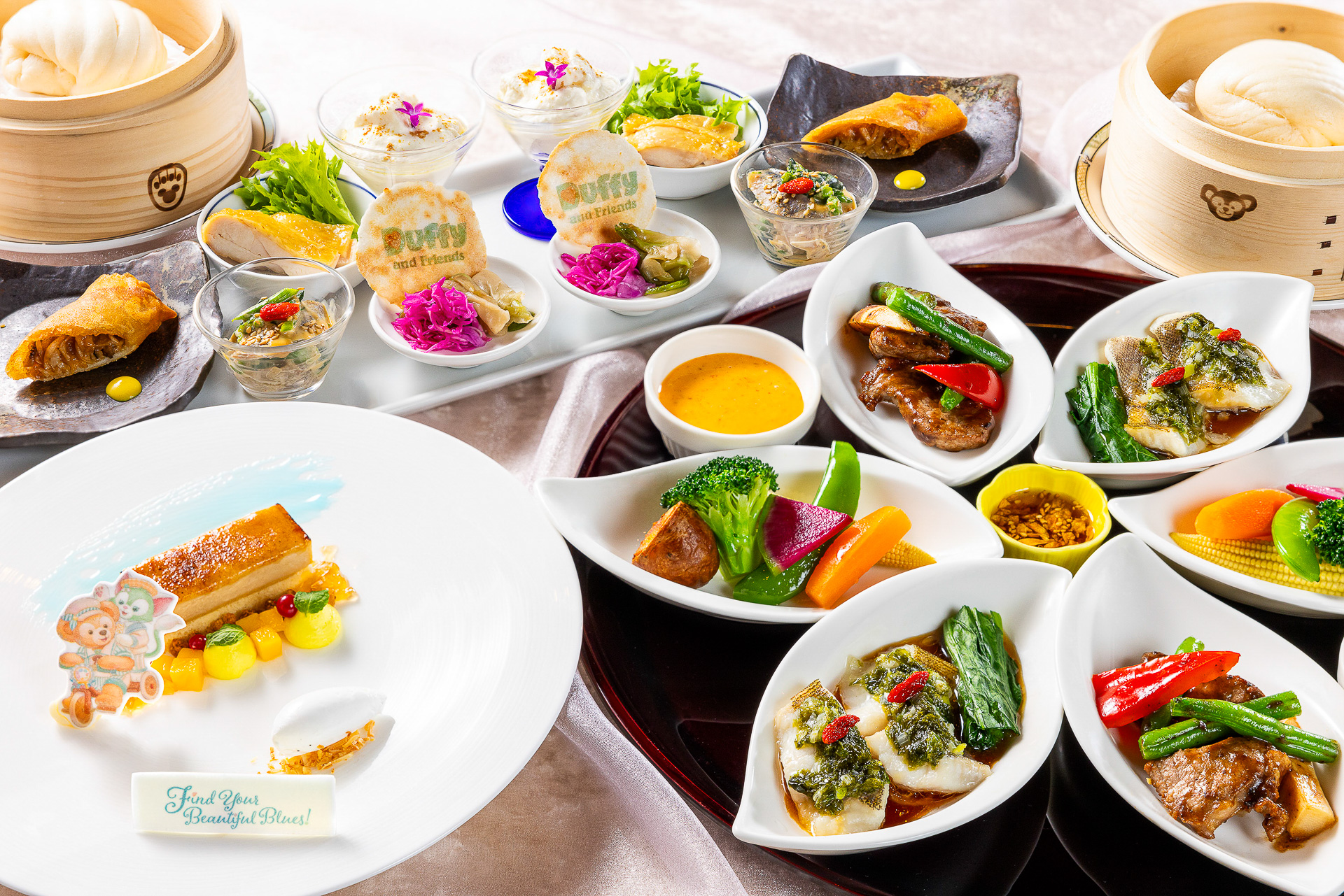 “ダッフィー＆フレンズのファインド・ユア・ビューティフル・ブルー！”カントニーズランチ（7800円）