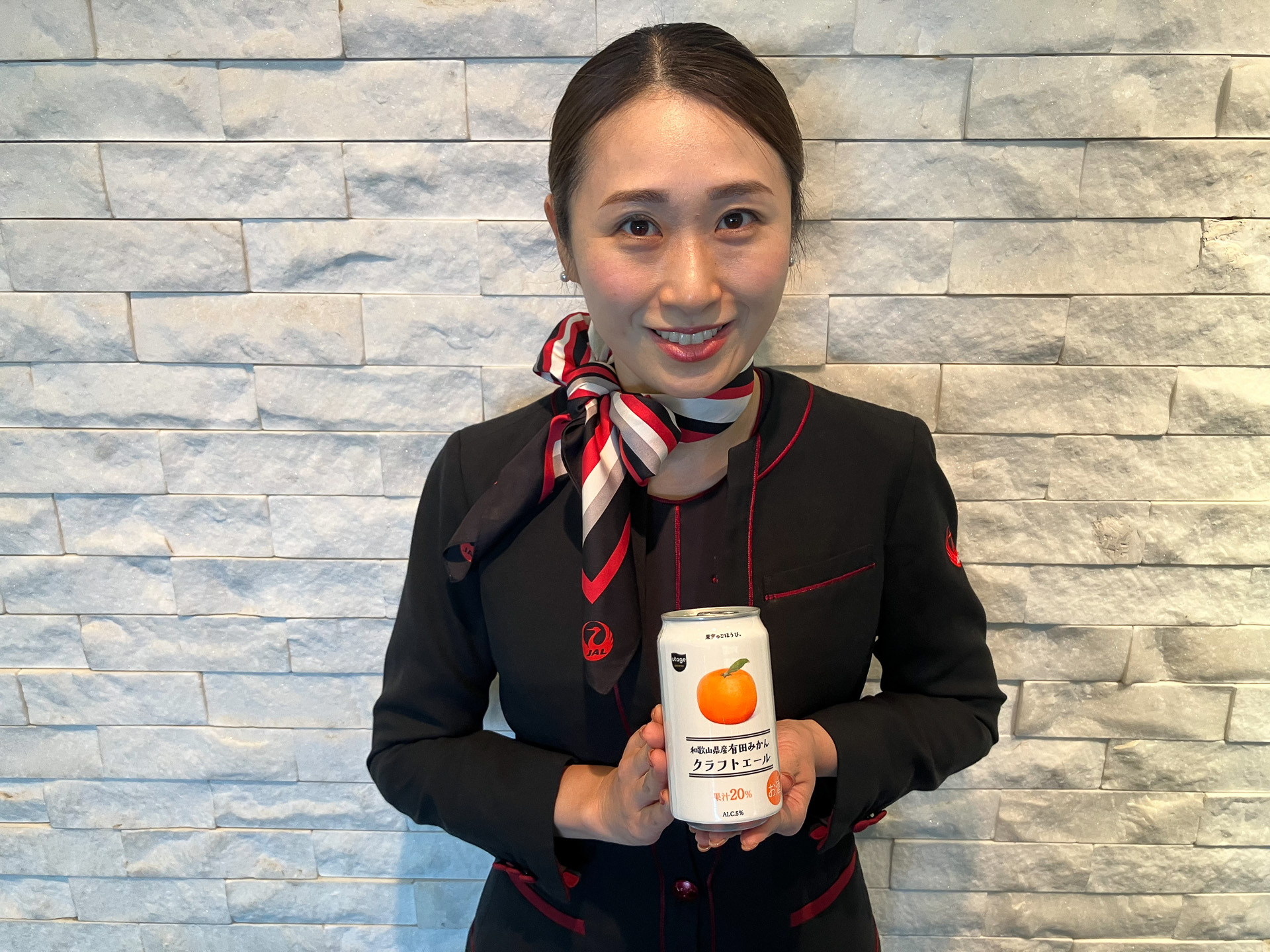 JALふるさとアンバサダーに地域の取り組みを聞いた。回答者は西日本支社JALふるさとアンバサダーの石井千春さん