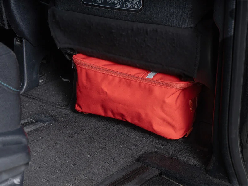 Sサイズは車内の高温にも対応する設計