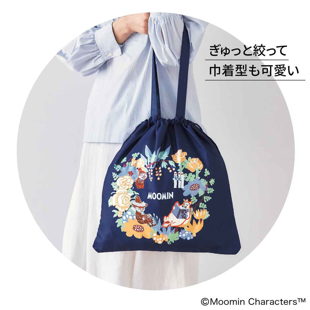 ネイビーの地色×フラワーサークルのプリントが、大人女性に持ちやすいデザイン