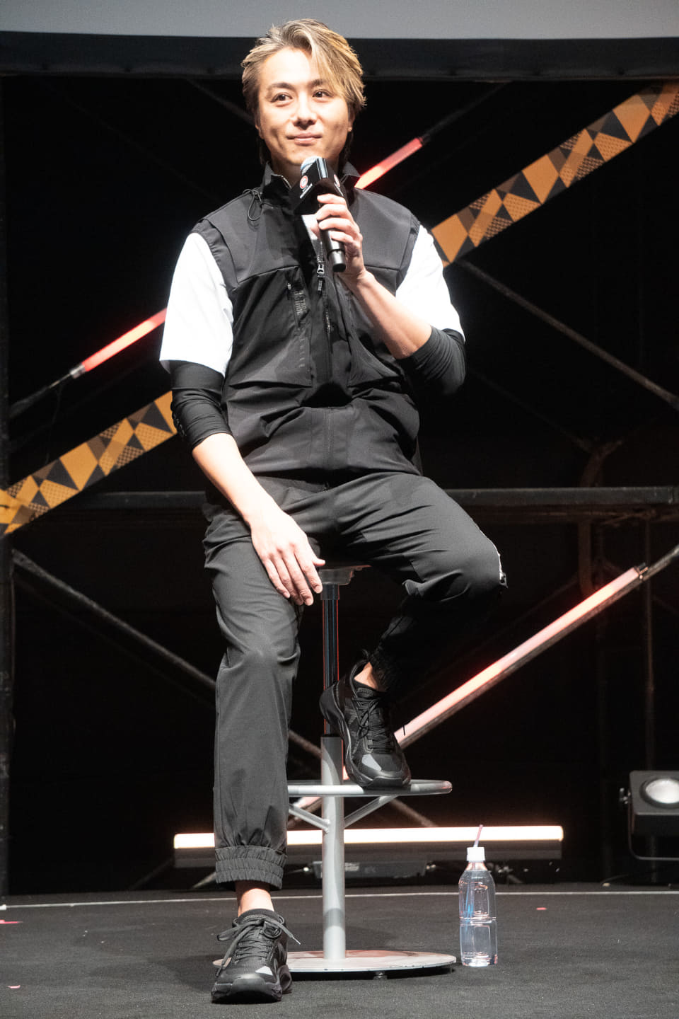 ワークマン、EXILE監修「ZERO-STAGE」にファン付きウェア初登場